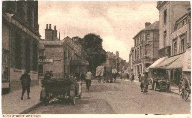 CPA Carte postale Royaume Uni Watford High Street VM69439ok