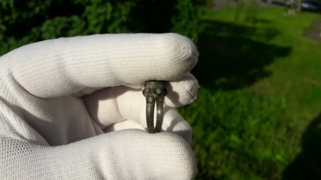 Ancient vikings bronze beautiful ring with stone Slavs 15-16 century 3