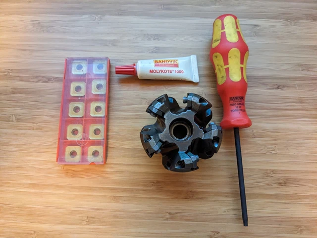 Sandvik Milling Cutter RA245-051R19-12H