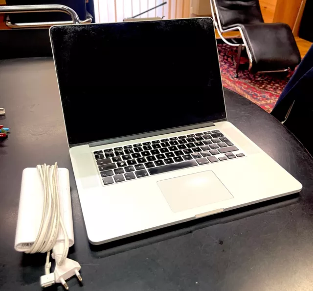 Apple MacBook Pro 15” i7 2014 A1398 16gb Ram SSD 512 GB - DISPLAY GUASTO