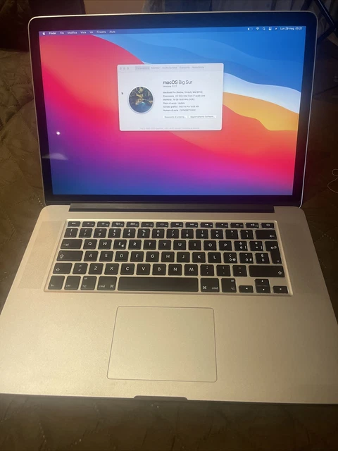Apple MacBook Pro 15,4" (256GB SSD, Intel Core i7 4ª generazione, 2,20 GHz,...