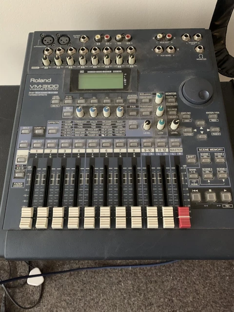 ROLAND VM-3100 24-BIT V-Mixing Station Digital Mixer Audio
