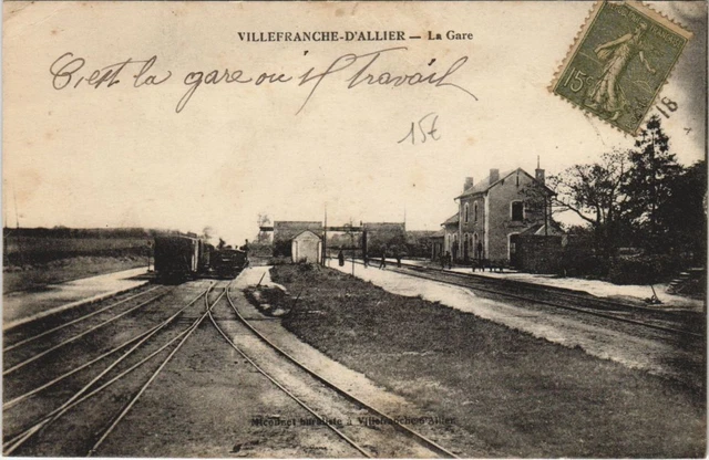 CPA AK VILLEFRANCHE-D'ALLIER La Gare locomotive, railway FRANCE (929075)