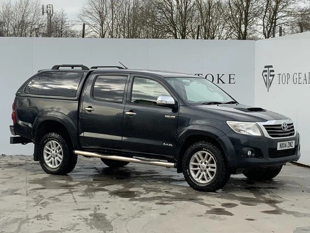 2014 TOYOTA HILUX D 4D Invincible Pickup Diesel Manual 15 600 00 2014-toyota-hilux-d-4d-invincible-pickup-diesel-manual-15-600-00