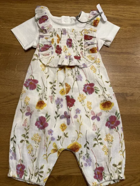 G210 Baby Girl up to 1 Month NEW Dungaree Outfit. Floral Cotton. COMBINE POST