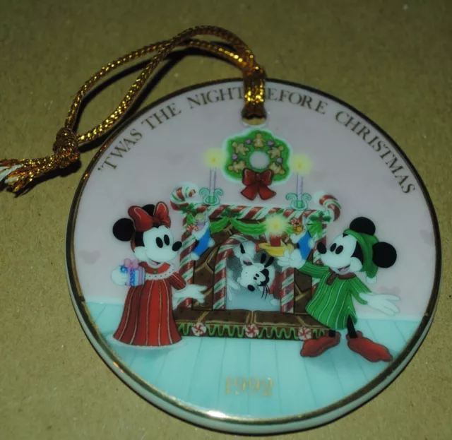 Disney Porcelain Disc Ornament 1992 "Twas the Night Before Christmas"