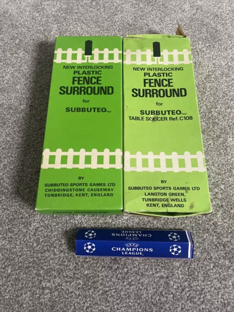 Subbuteo Interlocking Fence Surround C108 x2 And Advertising