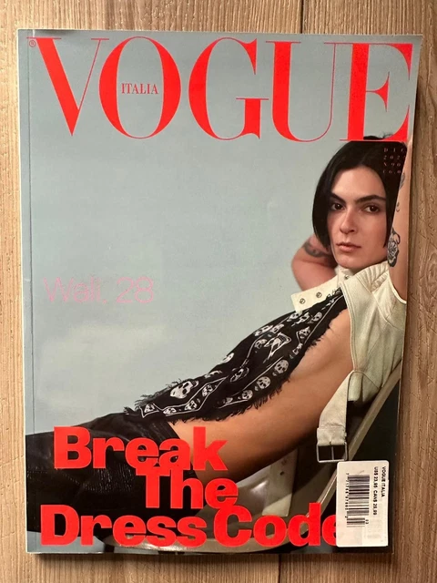 Dress Code Magazine VOGUE ITALIA MAGAZINE December 2025 BREAK THE DRESS CODE Wall Cover ...