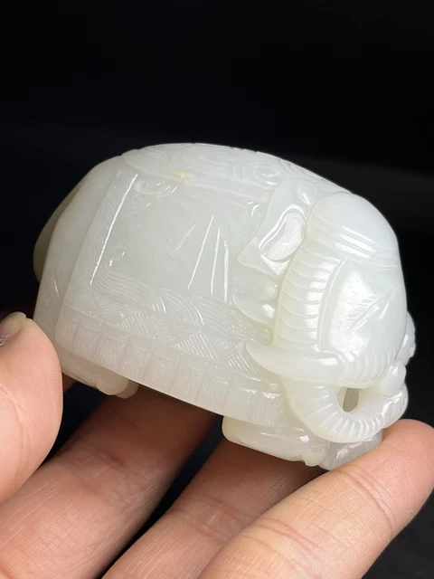Chinese Exquisite Handmade elephant Carving Hetian Jade Statue
