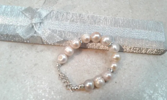 bracciale con grandi perle barocche “perle coltivate con tecnica naturale”