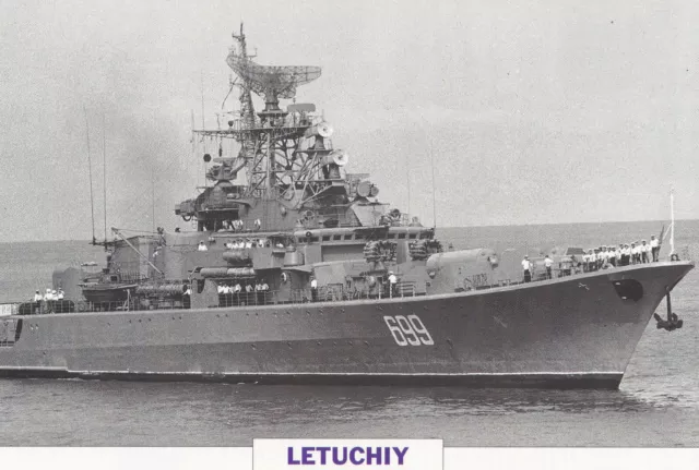 Navires De Guerre - Fregate Letuchiy - Russie - 1977 Fiche / Feuille Classeur