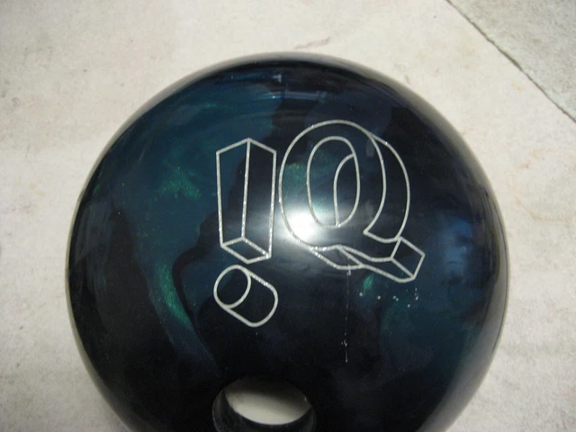 Storm-IQ-Tour-AI-Bowling-Ball-