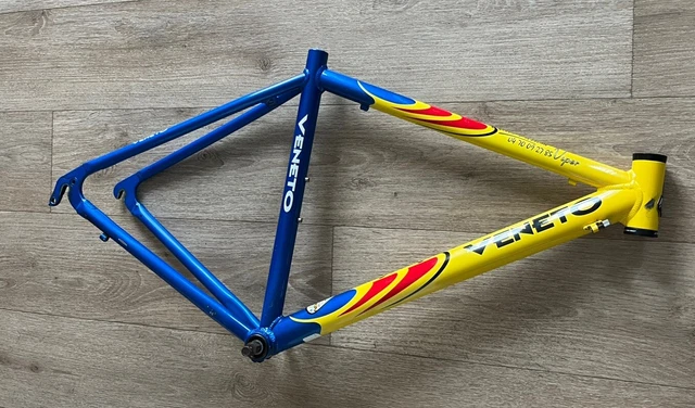 Cadre Vélo Course Randonneuse Ancien – Vintage Français Pour Fixie Ou Restauration