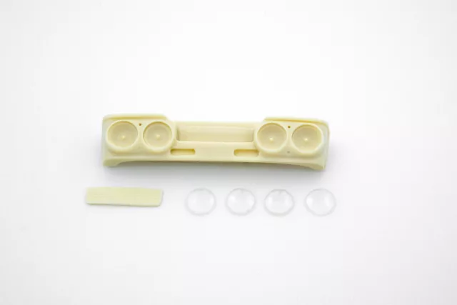 Front short bumper for Renault 5 Maxi Turbo 1/24 scale REF: 5MX24/SP04B