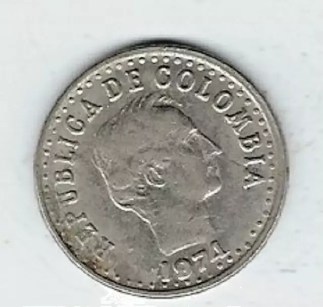 Colombia Coin...20 Centavos...1974