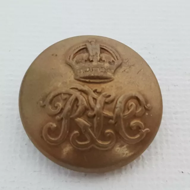 WW1 Royal Tank Corps Button 19mm brass various makers