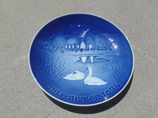 1974 B&G Bing Grondahl CHRISTMAS PLATE Jule After DENMARK Copenhagen Collectible