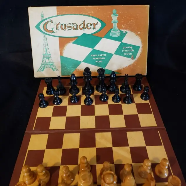 Vintage Crusader French Chess Set Hand Carved Varnished Wood Staunton Design