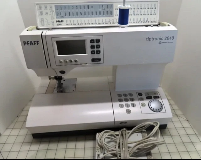 PFAFF Tiptronic 2040 Sewing Machine, Foot Controller,Small Accessories no cover