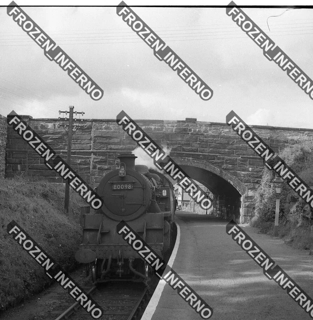 OLD NEGATIVE.BRITISH RAILWAY Steam Locomotive.No.80098.....#019 £12.50 ...