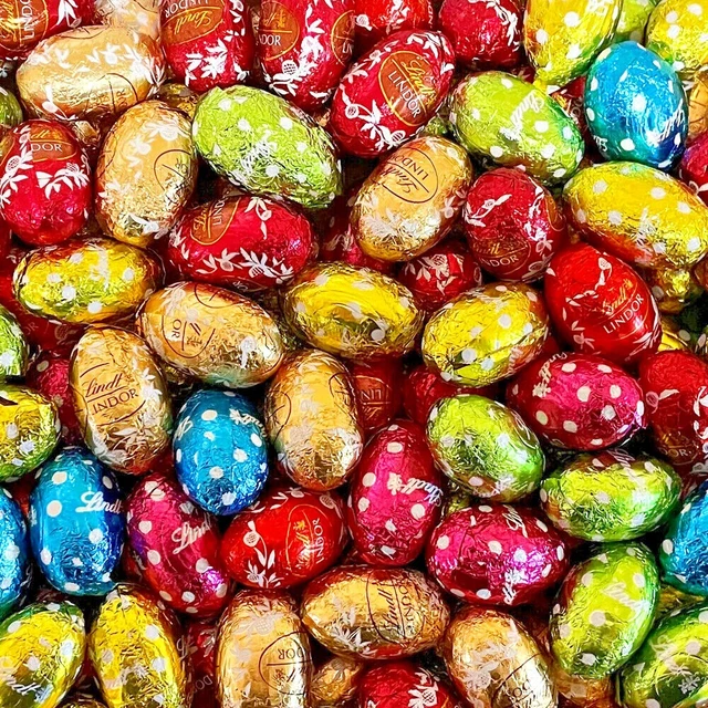 LINDT LINDOR MILK White Mixed Chocolate Mini Eggs Easter Easter Egg