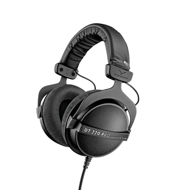 Beyerdynamic DT 770 Pro Dynamic Headphones Ltd Edition Black (80 Ohm) *B-STOCK*