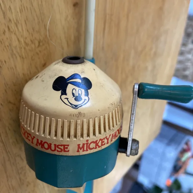 VINTAGE 1988 MICKEY Mouse Kids Fishing Rod/Reel Zebco Brunswick Disney Pole  $17.00 - PicClick