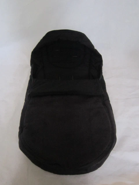 Mamas & Papas Fußmuff Ocarro Flip XT 2 RABEN SCHWARZ LIMITIERTE EDITION 2