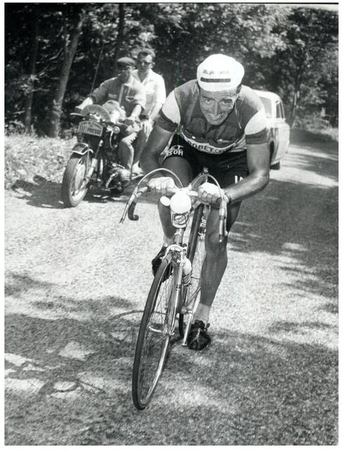 Tours d’enfance - Le tour de France cycliste :... de Georges Cambon Tours d’enfance - Le tour de France cycliste :... de Georges Cambon
