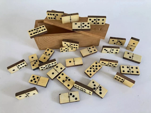 ANCIEN JEU DE Dominos AJ JEU - Galalithe Véritable - Coffret Bois Vintage... EUR 60,00 - FR