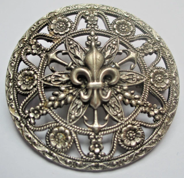 Broche Ancienne Fleur De Lys Vers 1900 - Métal Argenté - Occasion Vintage