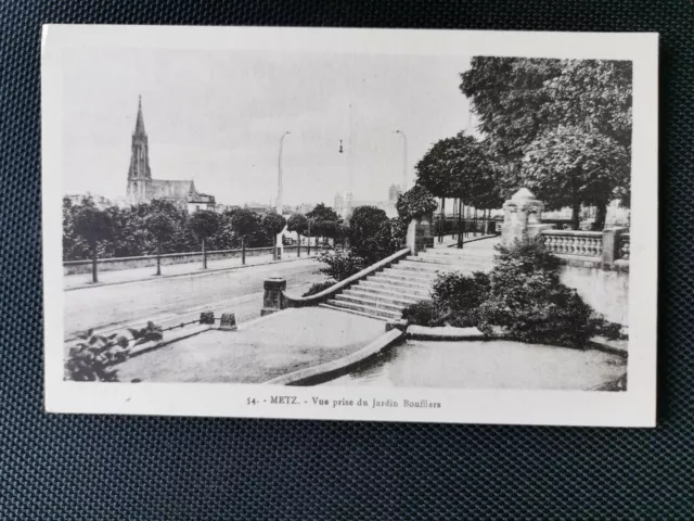 CPA 57 METZ - Vue prise du Jardin Boufflers