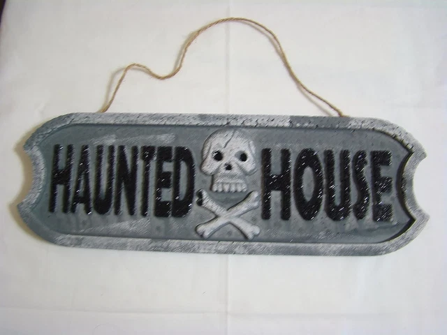 Halloween Sign - Syrofoam Haunted House with Skull N Bones