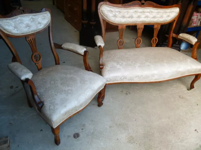 Elegant Looking Edwardian Parlour Suite Comprising Of Settee / Sofa & Chair.