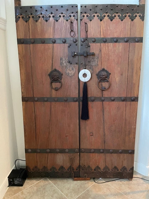 Antique Chinese double doors - Solid wood w/ bronze fittings 2