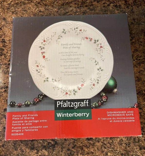 Pfaltzgraff Winterberry Serving Plate Family & Friends New 2009 12” Dish Holiday