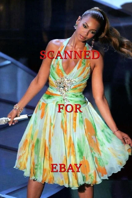 Beyonce' 4" X 6" Color Photograph
