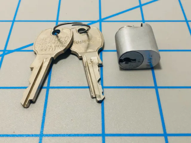 Diebold Undercounter Lock Oval Core with Keys
