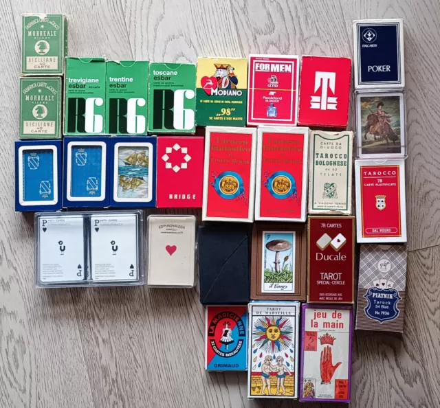 Mazzi di carte da gioco da collezione