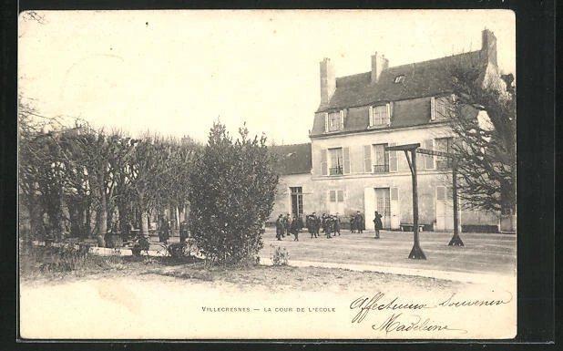 CPA Villecresnes, La Cour de l´Ecole 1904