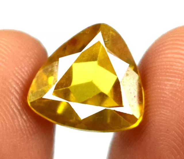 Natural Srilankan Treated Yellow Spinel Lustrous Gemstone Mix Shape Certified