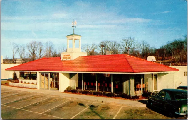 Howard Johnson's Restaurant Roadside Americana HOJO 1950s Car Chrome Postcard 7T