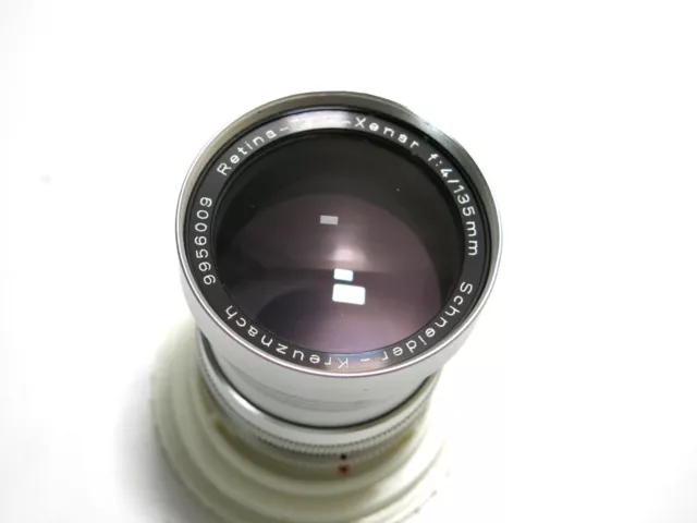 Schneider Kreuznach 135 mm F/4 Retina-Tele-Xenar con estuche para Kodak Retina Reflex