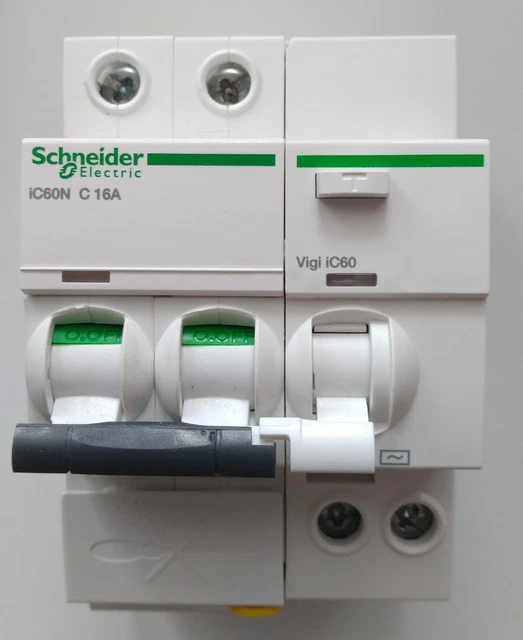Disjoncteur Différentiel Merlin Gerin C60N – Bipolaire 16A 30mA Courbe C – 230V