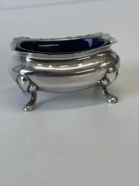 Walker And Hall Antique Silver Plated Mustard Pot & Insert 2