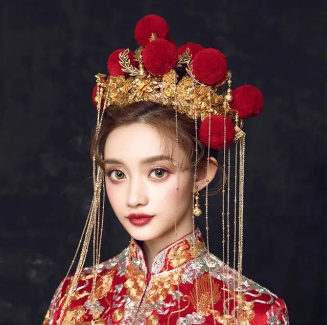 Traditional Ancient Chinese Wedding Headdress Gold Flower Chain Red Ball Jewelry