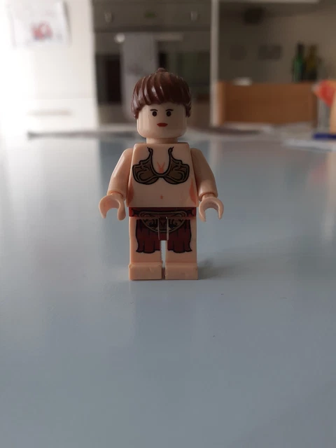 LEGO® Star Wars Princess Leia Minifigure Jabba Slave Outfit ROTJ 6210 sw0085 main image 0