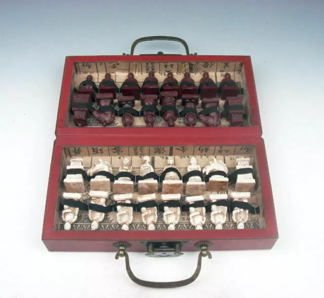 Chess Game Set 32 Terracotta Warrior Pieces Wood Carry Box Board & Brass Handles