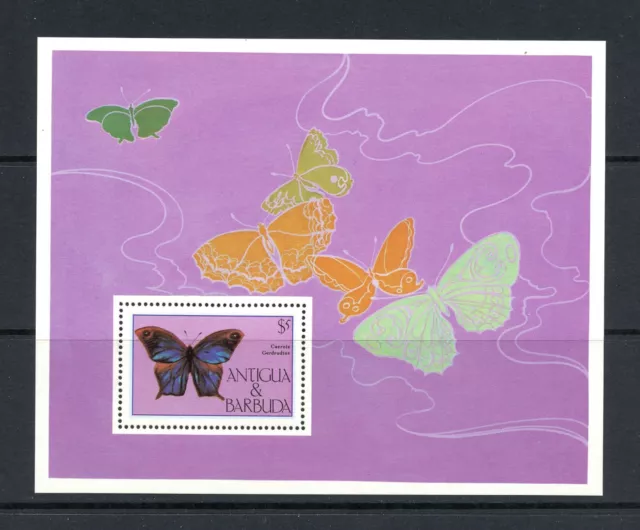 R1671 Antigua 1985 Papillons Feuille MNH