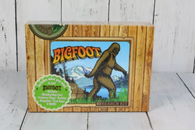 BIGFOOT RESEARCH KIT - Archie McPhee- SHIPS FREE- Great GAG Gift